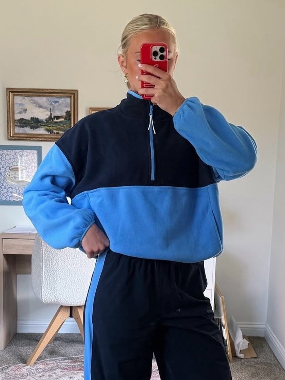 Viral oversized fleece pullover